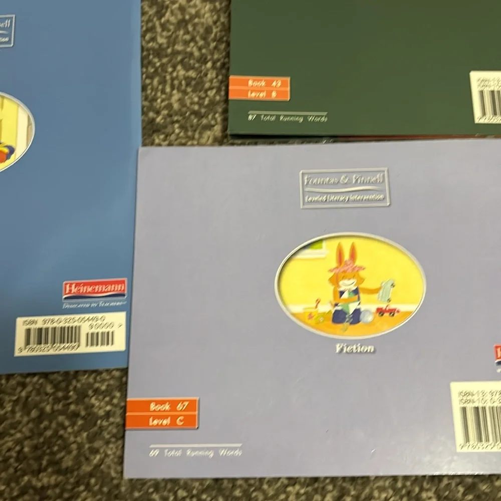 12 Books Bundle Level 1 Reader - Picture 6 of 7